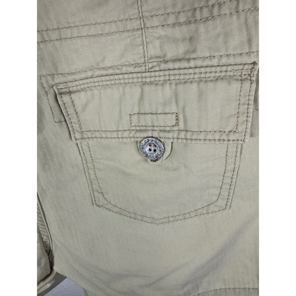 Levi's Women's Khaki Cotton Shorts Size 8 Beige Casual Summer Classic Pockets - Picture 5 of 6